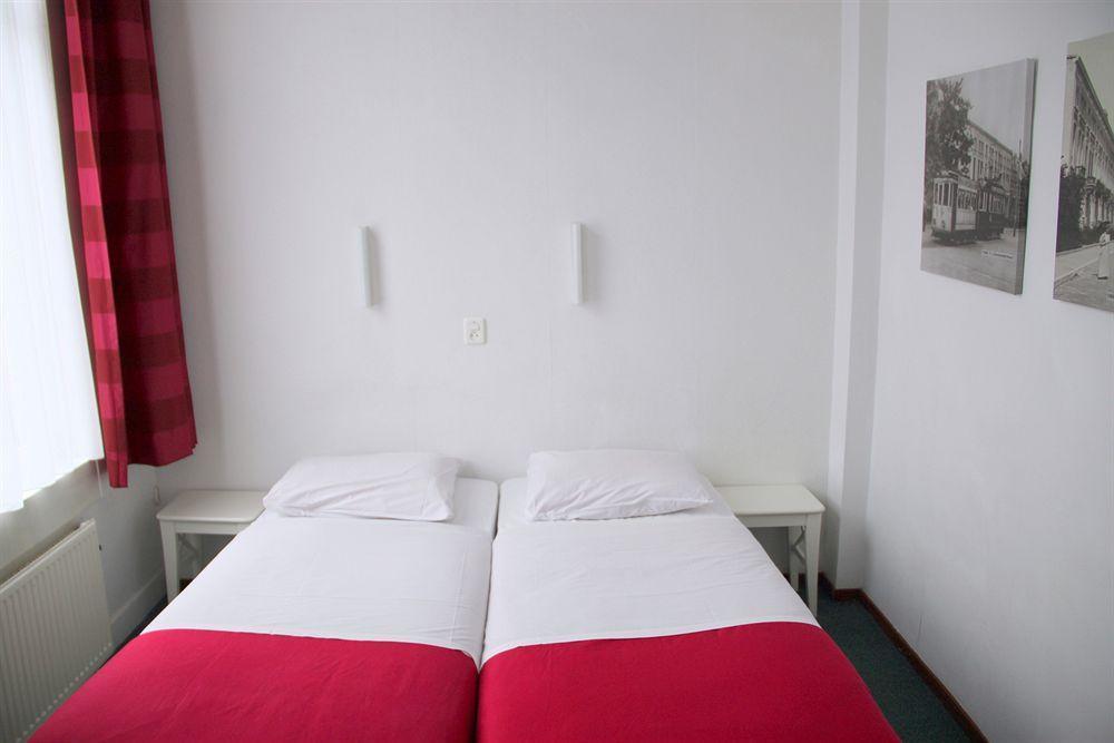 Hotel Oorsprongpark City Centre Utrecht Bagian luar foto