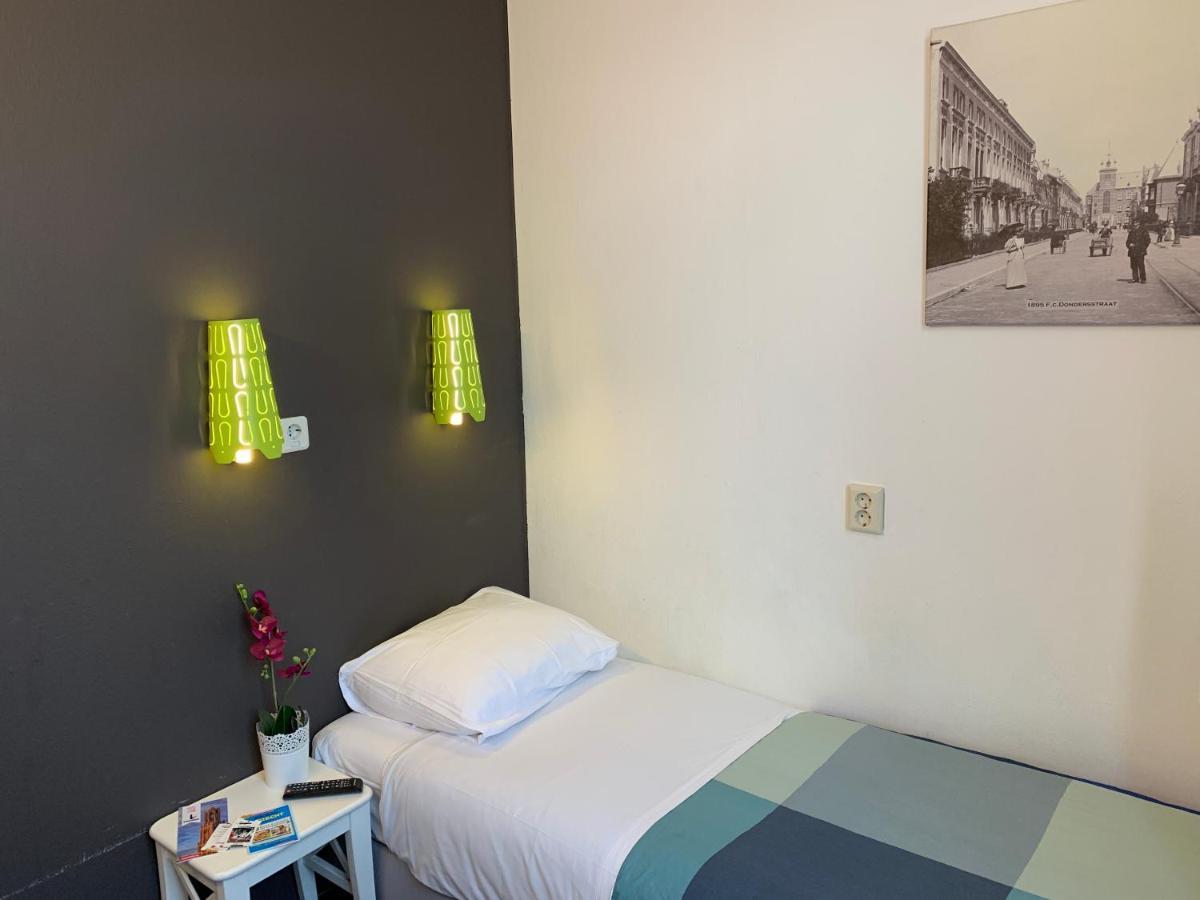 Hotel Oorsprongpark City Centre Utrecht Bagian luar foto